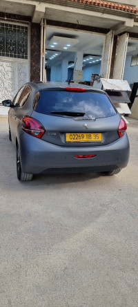 voitures-peugeot-208-2018-allure-facelift-dellys-boumerdes-algerie