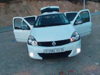 voitures-renault-clio-campus-2012-bye-arris-batna-algerie