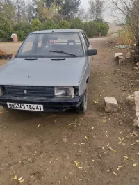 Renault 9 1984 رونو