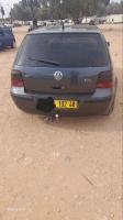 moyenne-berline-volkswagen-golf-4-2002-oued-rhiou-relizane-algerie