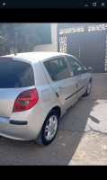 voitures-renault-clio-3-2007-draa-el-mizan-tizi-ouzou-algerie