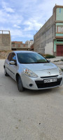 voitures-renault-clio-3-2010-ain-beida-oum-el-bouaghi-algerie