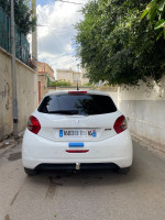 voitures-peugeot-208-2015-alger-centre-algerie