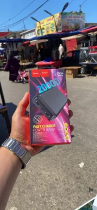 Power bank hoco j100A