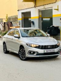 voitures-fiat-tipo-sedan-2023-life-batna-algerie