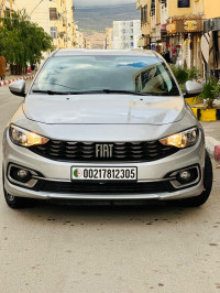 voitures-fiat-tipo-sedan-2023-life-batna-algerie