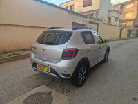 voitures-dacia-sandero-2017-stepway-bouzareah-alger-algerie