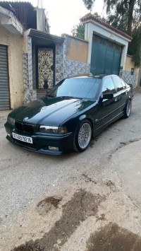 voitures-bmw-serie-3-1992-sport-khraissia-alger-algerie