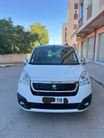 voitures-peugeot-partner-2018-tepee-allure-draa-el-mizan-tizi-ouzou-algerie