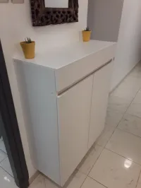 Meuble à chaussure sans poignet