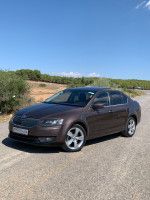 voitures-skoda-octavia-2014-ain-babouche-oum-el-bouaghi-algerie