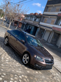 voitures-skoda-octavia-2014-ain-babouche-oum-el-bouaghi-algerie