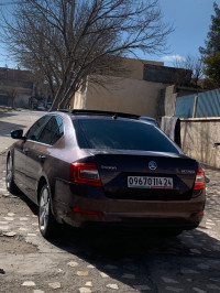 voitures-skoda-octavia-2014-elegance-ain-babouche-oum-el-bouaghi-algerie