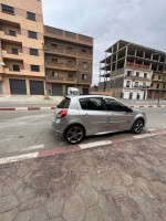 citadine-renault-clio-3-2009-oran-algerie