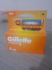 dispositifs-medicaux-vente-rasoir-gillette-fusion-5-gdyel-oran-algerie