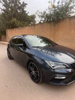 moyenne-berline-seat-leon-2019-cupra-saida-algerie