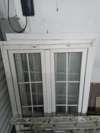 Fenêtre en aluminium 