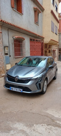 voitures-renault-clio5-phase-2-2024-evolution-bordj-el-kiffan-alger-algerie