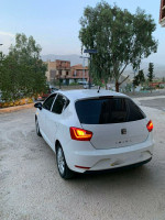 voitures-seat-ibiza-2012-fully-toit-ouvrant-ain-naadja-alger-algerie