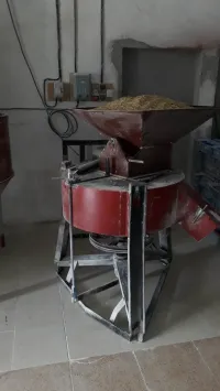 Moulin+fabrique aliment de betail