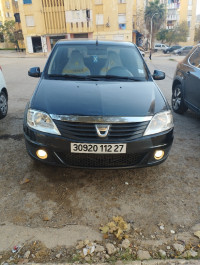 voitures-dacia-logan-2012-hadjadj-mostaganem-algerie