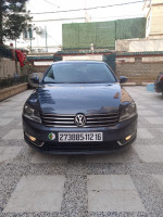 voitures-volkswagen-passat-2012-el-achour-alger-algerie