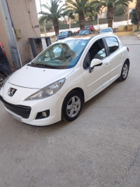 voitures-peugeot-207-2012-allure-el-achour-alger-algerie