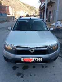 voitures-dacia-duster-2013-ambiance-bordj-bou-arreridj-algerie