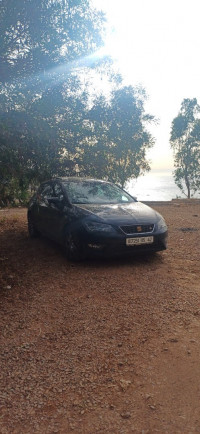 voitures-seat-leon-2015-tipaza-algerie