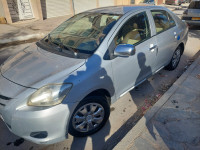 voitures-toyota-yaris-sedan-2007-laghouat-algerie