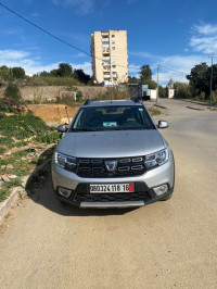 voitures-dacia-sandero-2018-stepway-dely-brahim-alger-algerie