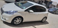 سيارات-peugeot-208-2015-بوطالب-سطيف-الجزائر