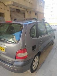 voitures-renault-scenic-2000-bejaia-algerie