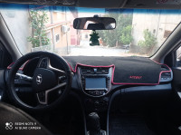 voitures-hyundai-accent-rb-5-portes-2018-mansourah-tlemcen-algerie