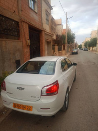 voitures-chevrolet-optra-5-portes-2014-sidi-bel-abbes-algerie