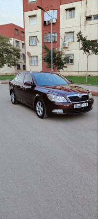 voitures-skoda-octavia-2013-rouiba-alger-algerie