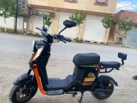دراجات-نارية-وسكوترات-scooze-x9-2026-المنصورة-برج-بوعريريج-الجزائر