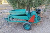 آلة تنظيف الزيتون من الأوراق والتراب Defogliatore إيطالية - موتور 7HP
