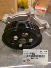 Pompe a eau hyundai santa fe 3  kia sorento 3