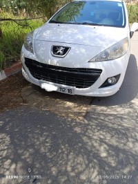 سيارات-peugeot-207-2012-vti-باب-الزوار-الجزائر