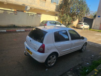 voitures-renault-clio-campus-2015-tessala-el-merdja-alger-algerie