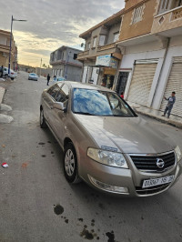 voitures-nissan-sunny-2015-magra-msila-algerie