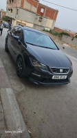 voitures-seat-leon-2019-berrouaghia-medea-algerie