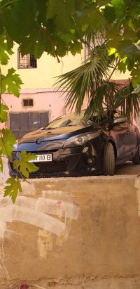 سيارات-renault-megane-3-2010-تلمسان-الجزائر