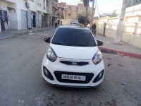 voitures-kia-picanto-2015-pop-rouiba-alger-algerie