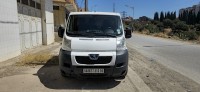 عربة-نقل-peugeot-boxer-kanich-2013-المدية-الجزائر