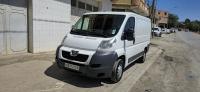 السيارات-النفعية-peugeot-boxer-2013-المدية-الجزائر