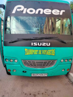 bus-turquoise-isuzu-2006-blida-algerie