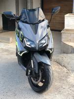 motos-scooters-yamaha-tmax-2016-bouzareah-alger-algerie