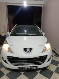 cars-peugeot-207-2012-ain-abid-constantine-algeria